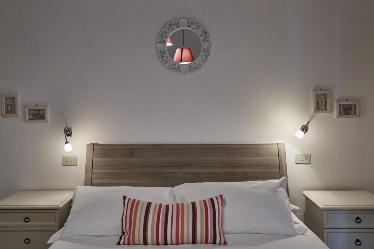 Hotel Spring Ріміні Екстер'єр фото