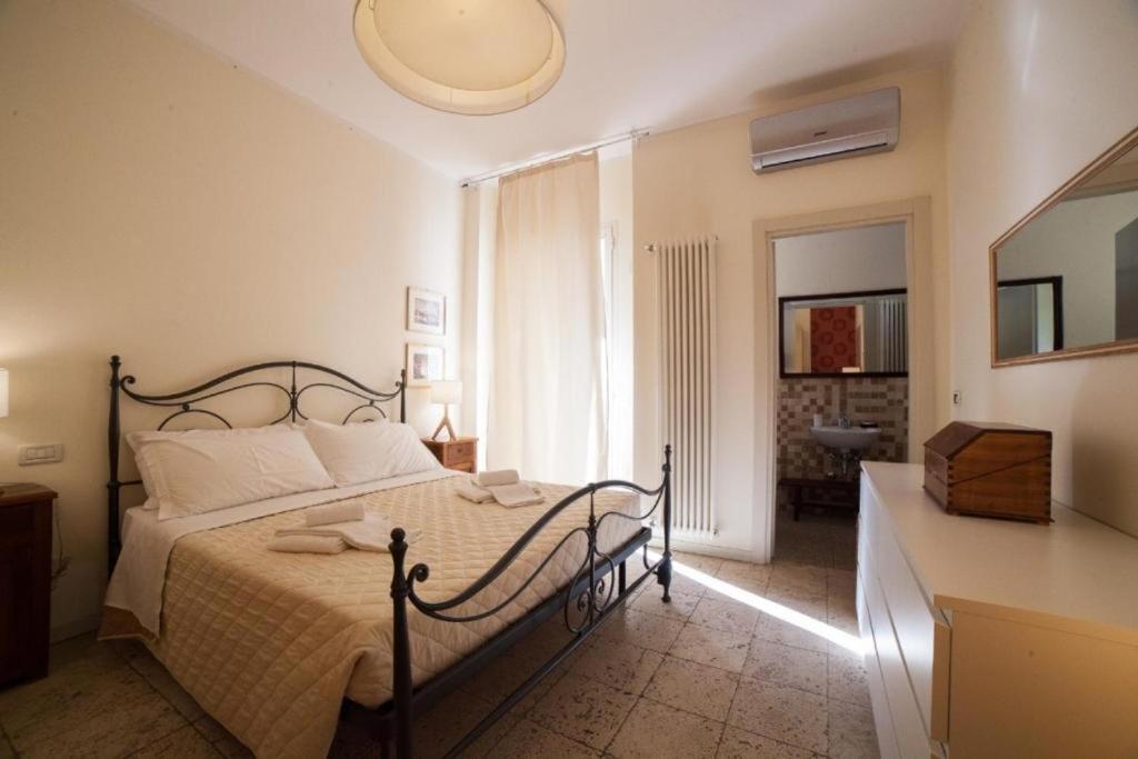 Hotel Spring Ріміні Екстер'єр фото