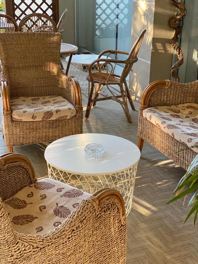 Hotel Spring Ріміні Екстер'єр фото